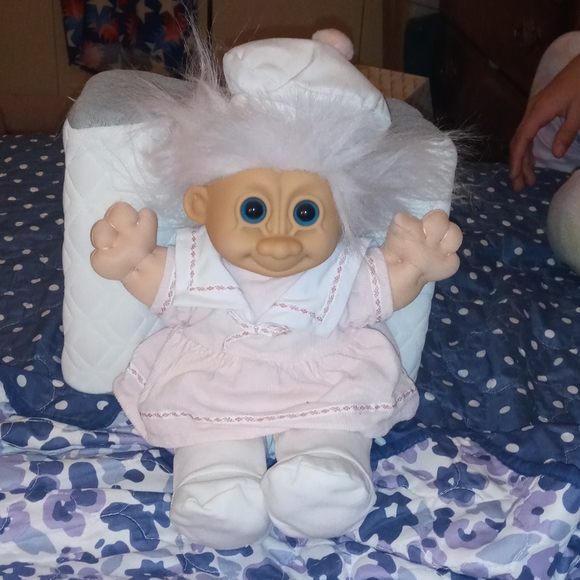 Russ Troll Doll - Picture 1 of 2